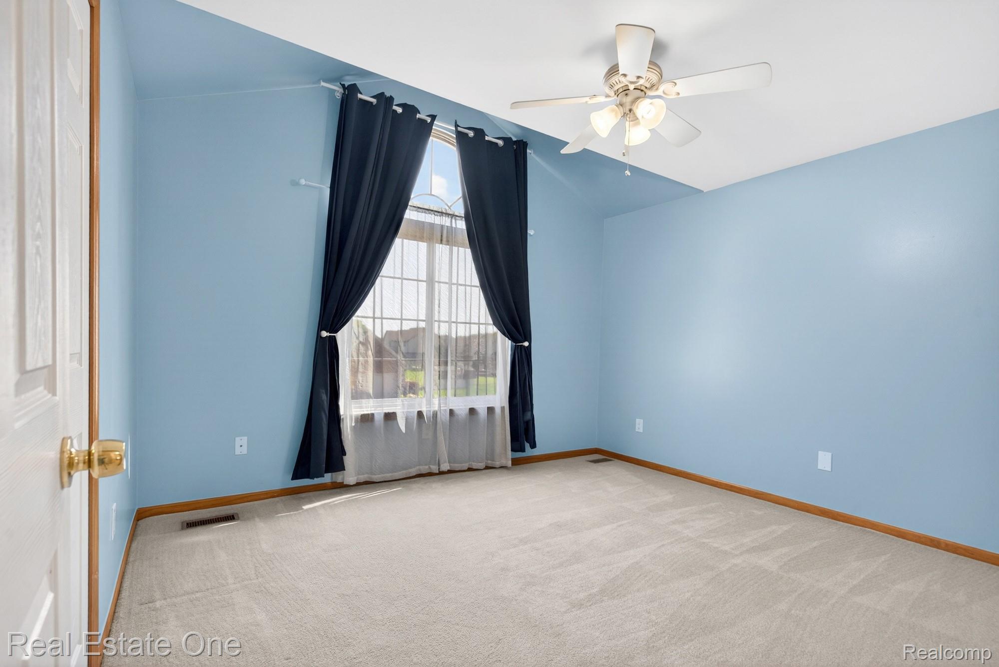17482 Snapdragon Drive