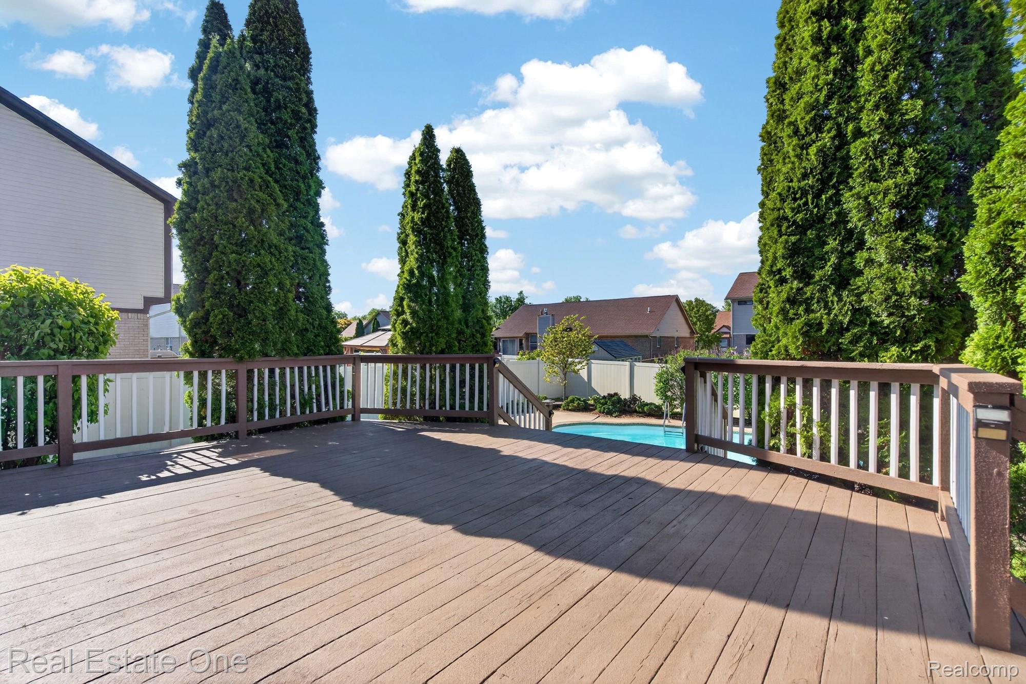 17482 Snapdragon Drive