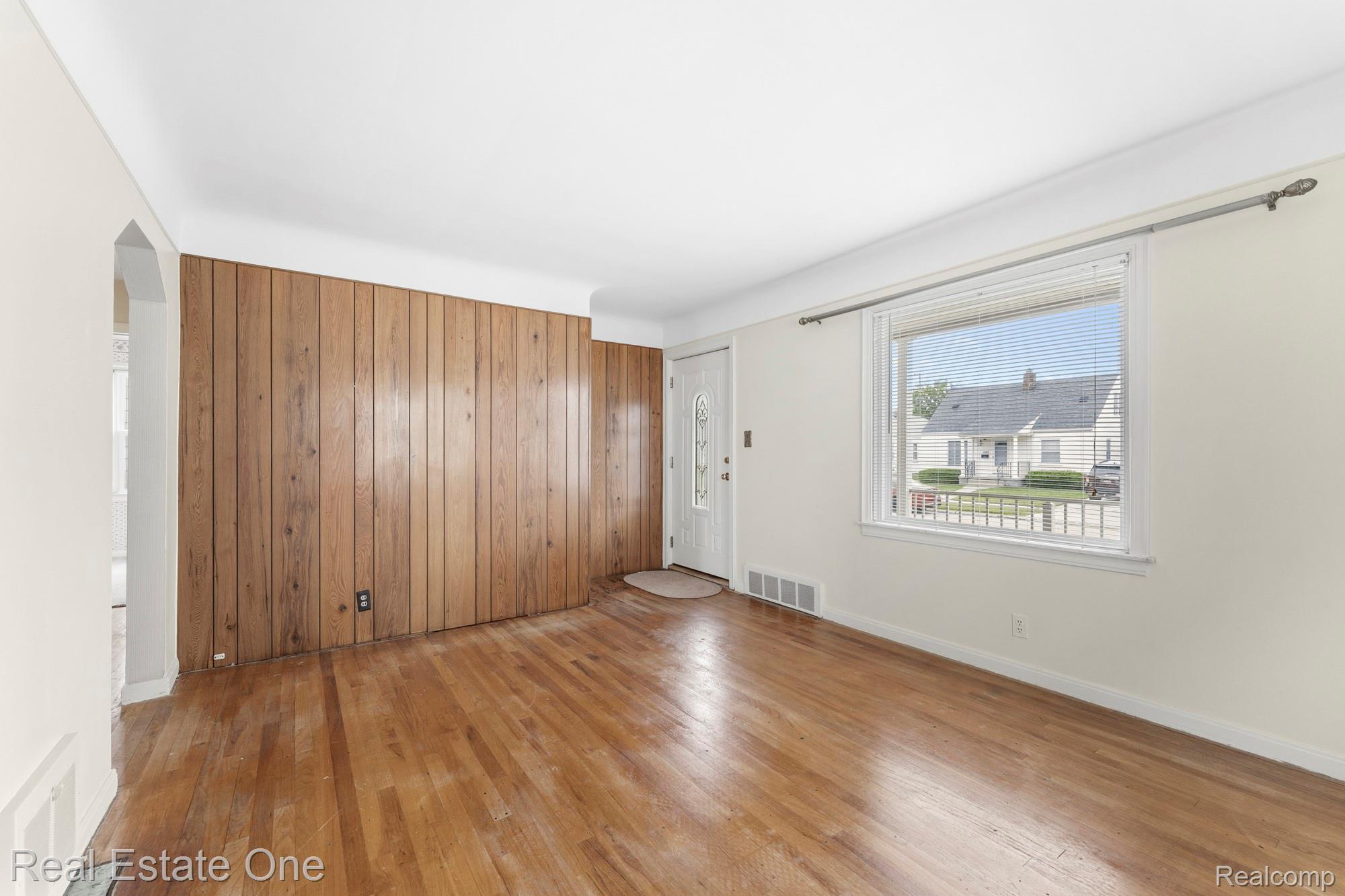 1078 10th Street