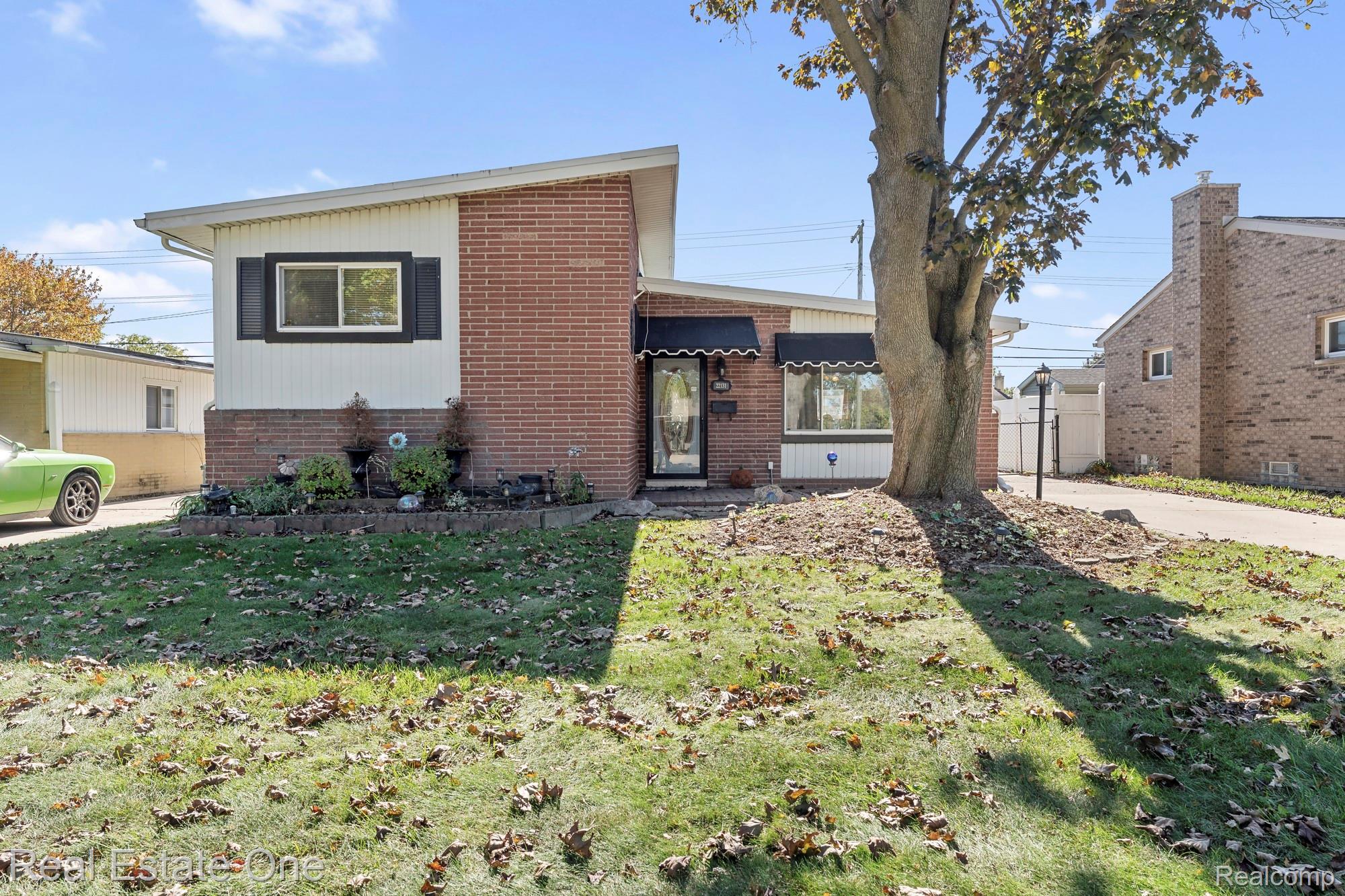 22131 Champaign St Taylor MI