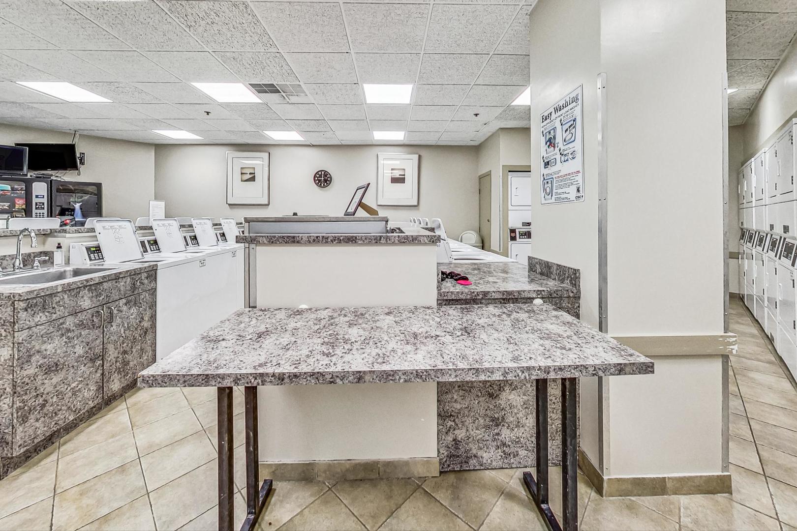 3660 N Lake Shore Drive Unit: 2612