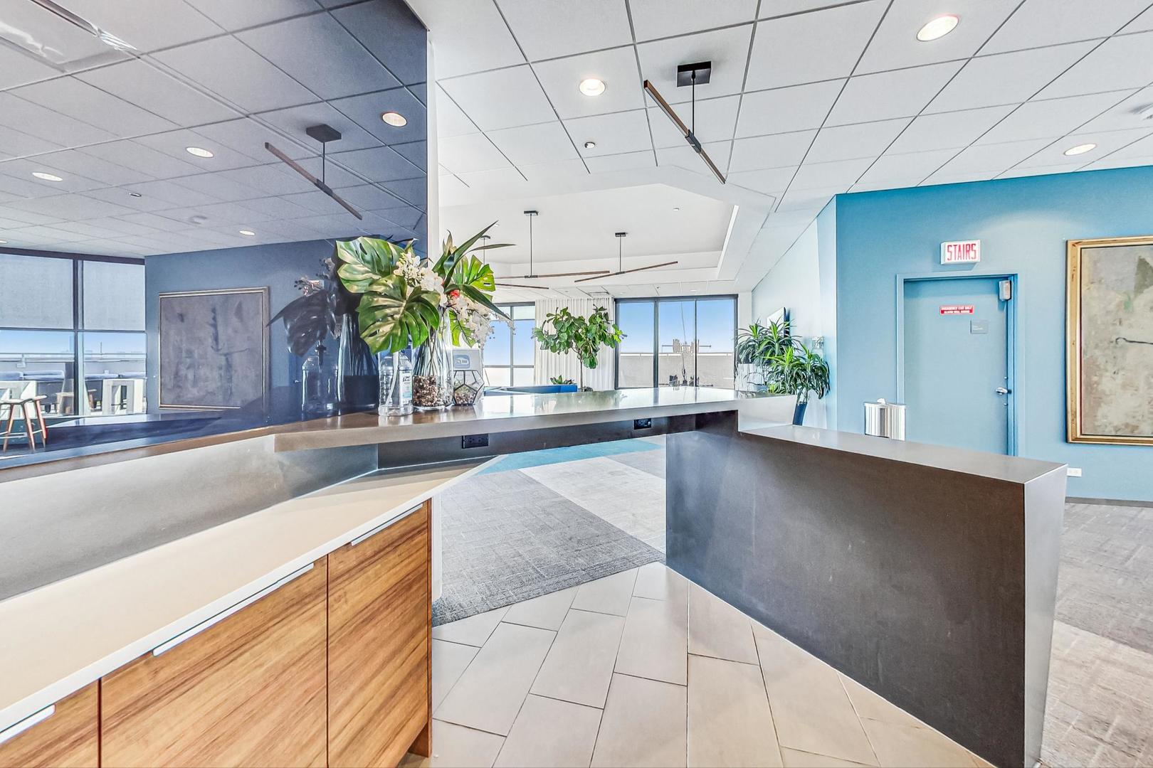 3660 N Lake Shore Drive Unit: 2612