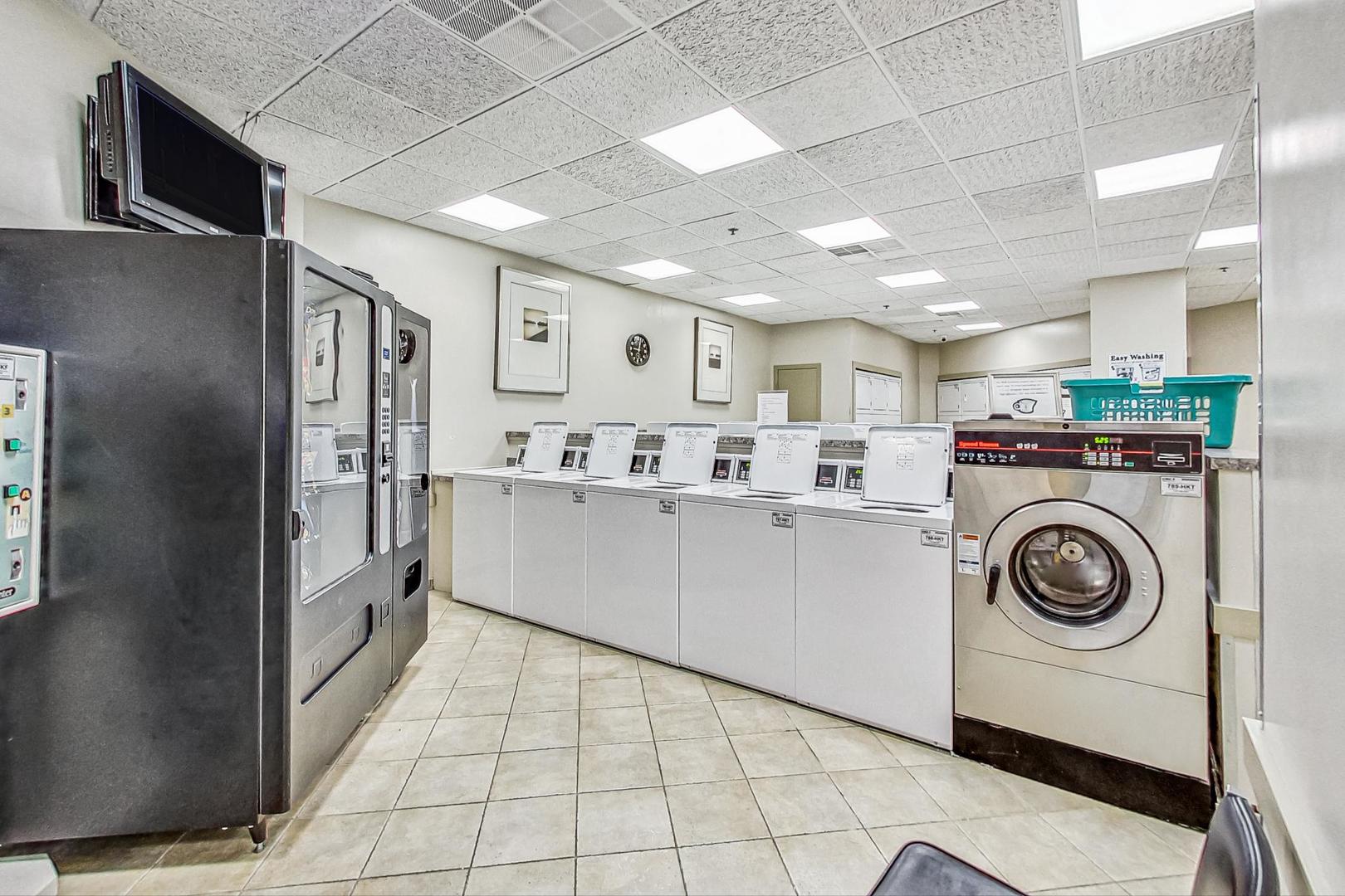 3660 N Lake Shore Drive Unit: 2612