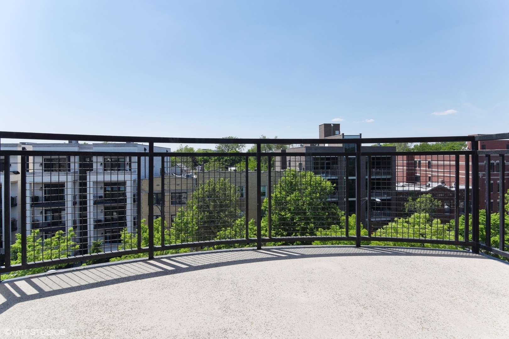 3823 N Ashland Avenue Unit: 501