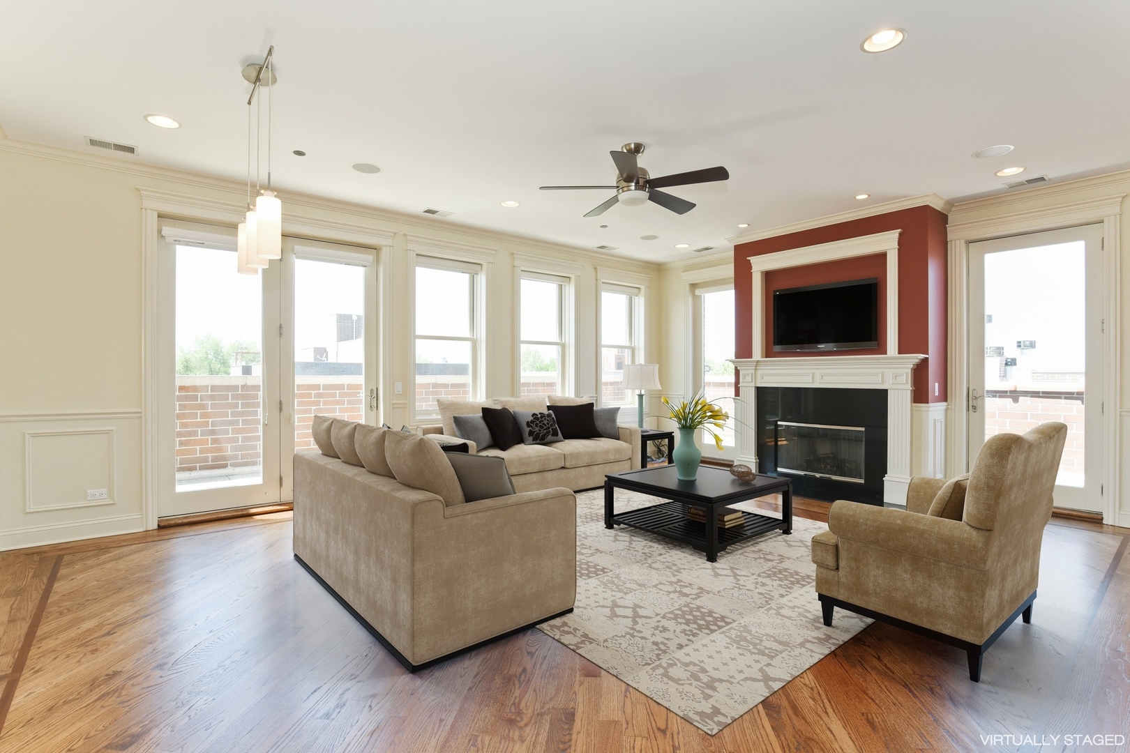 3823 N Ashland Avenue Unit: 501