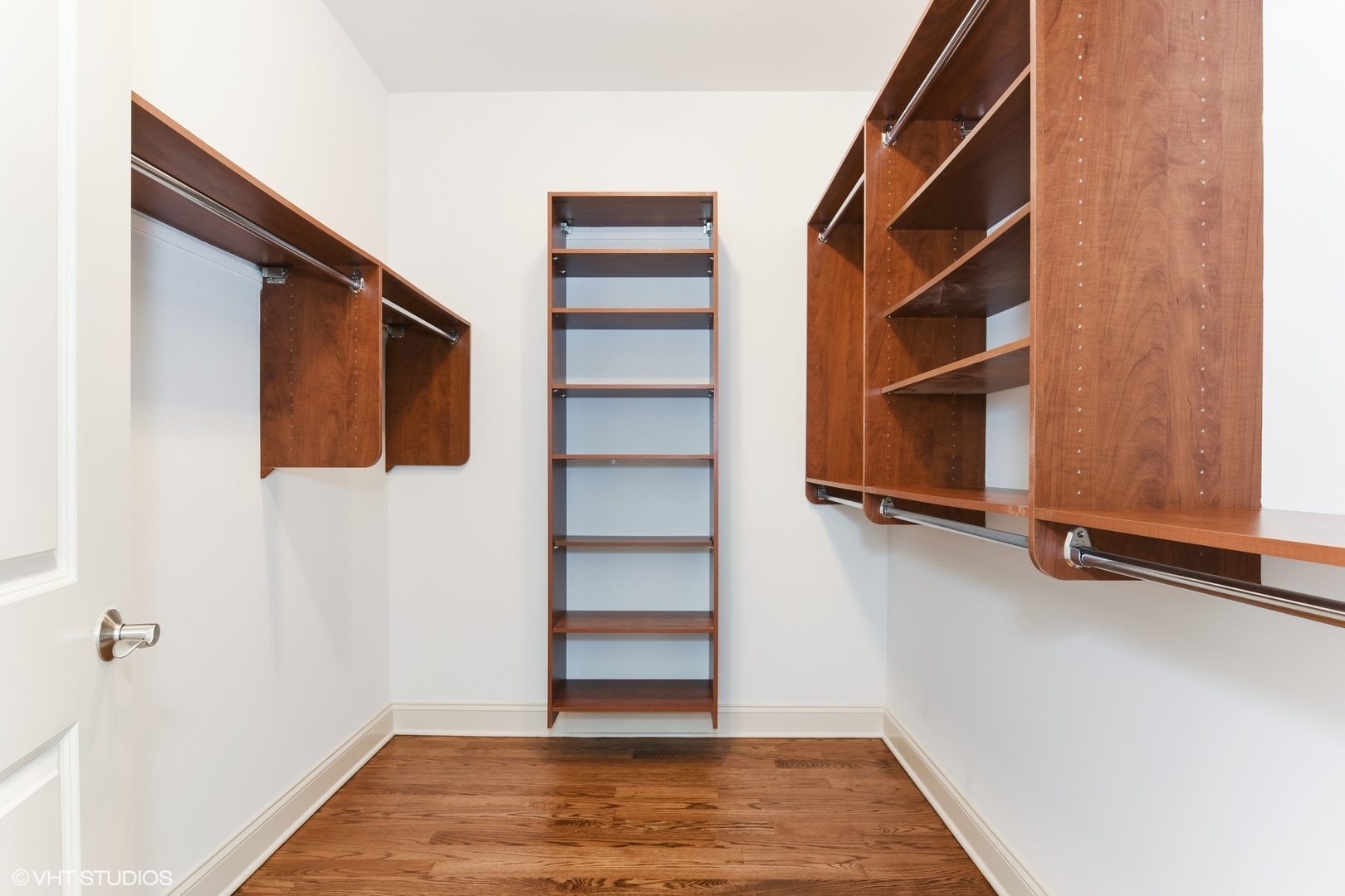 3823 N Ashland Avenue Unit: 501