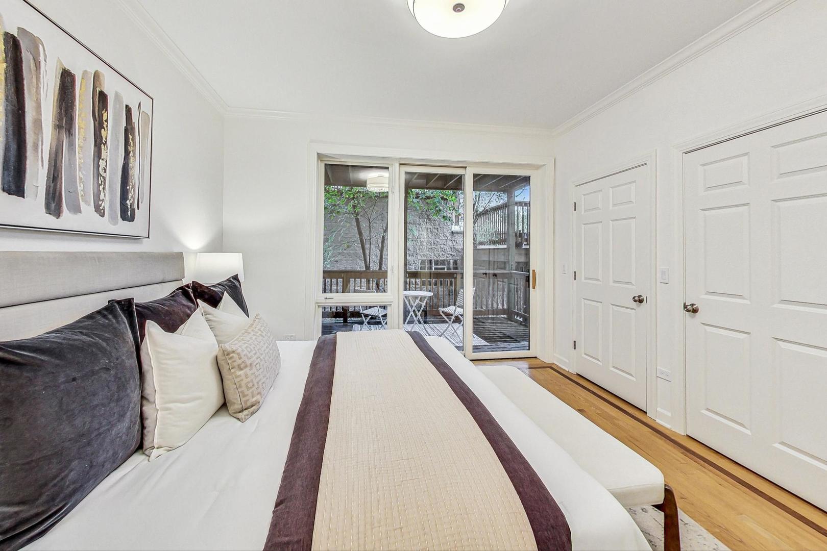 2002 W Race Avenue Unit: 1W