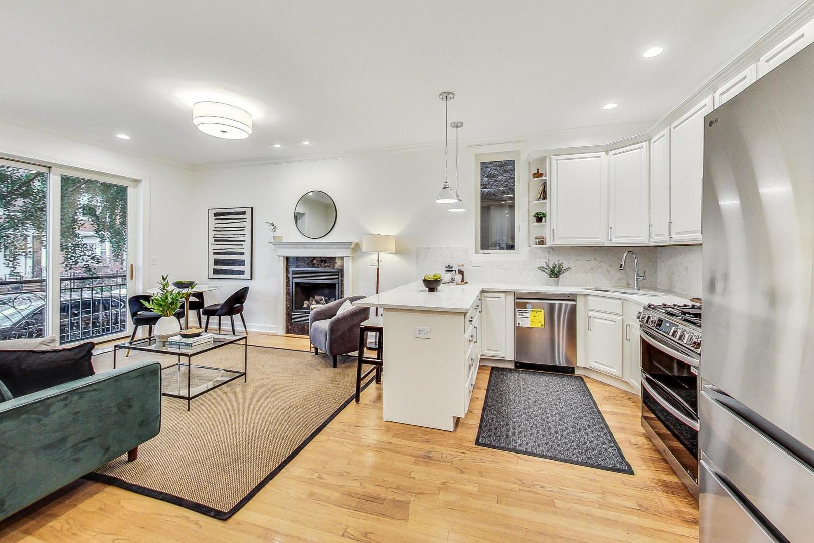 2002 W Race Avenue Unit: 1W
