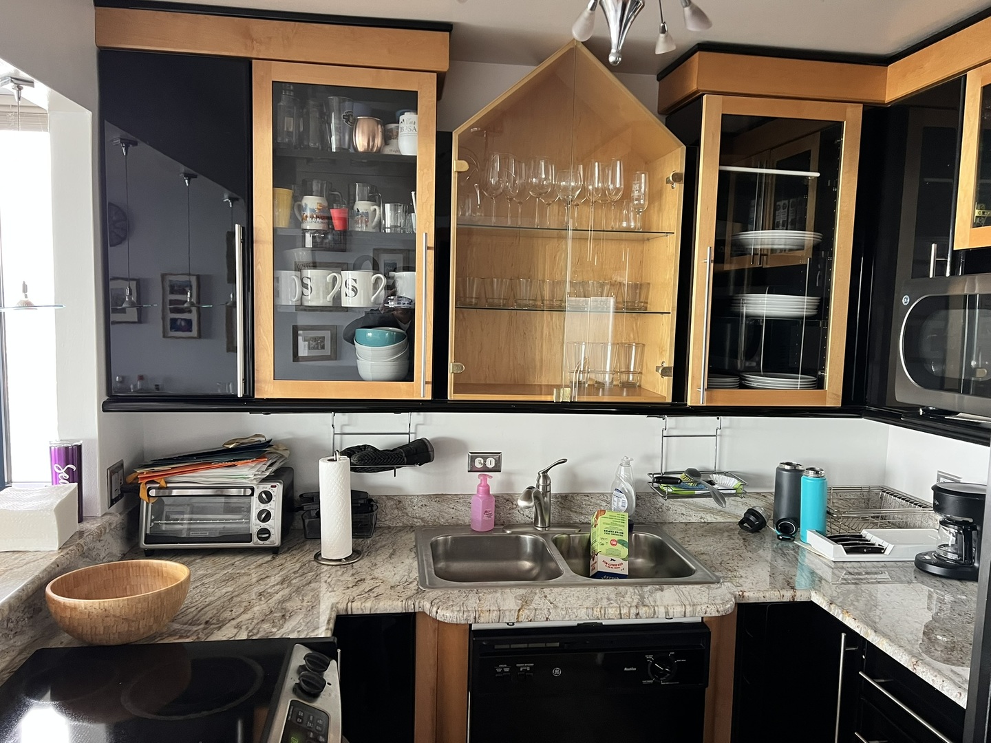 3660 N Lake Shore Drive Unit: 4007