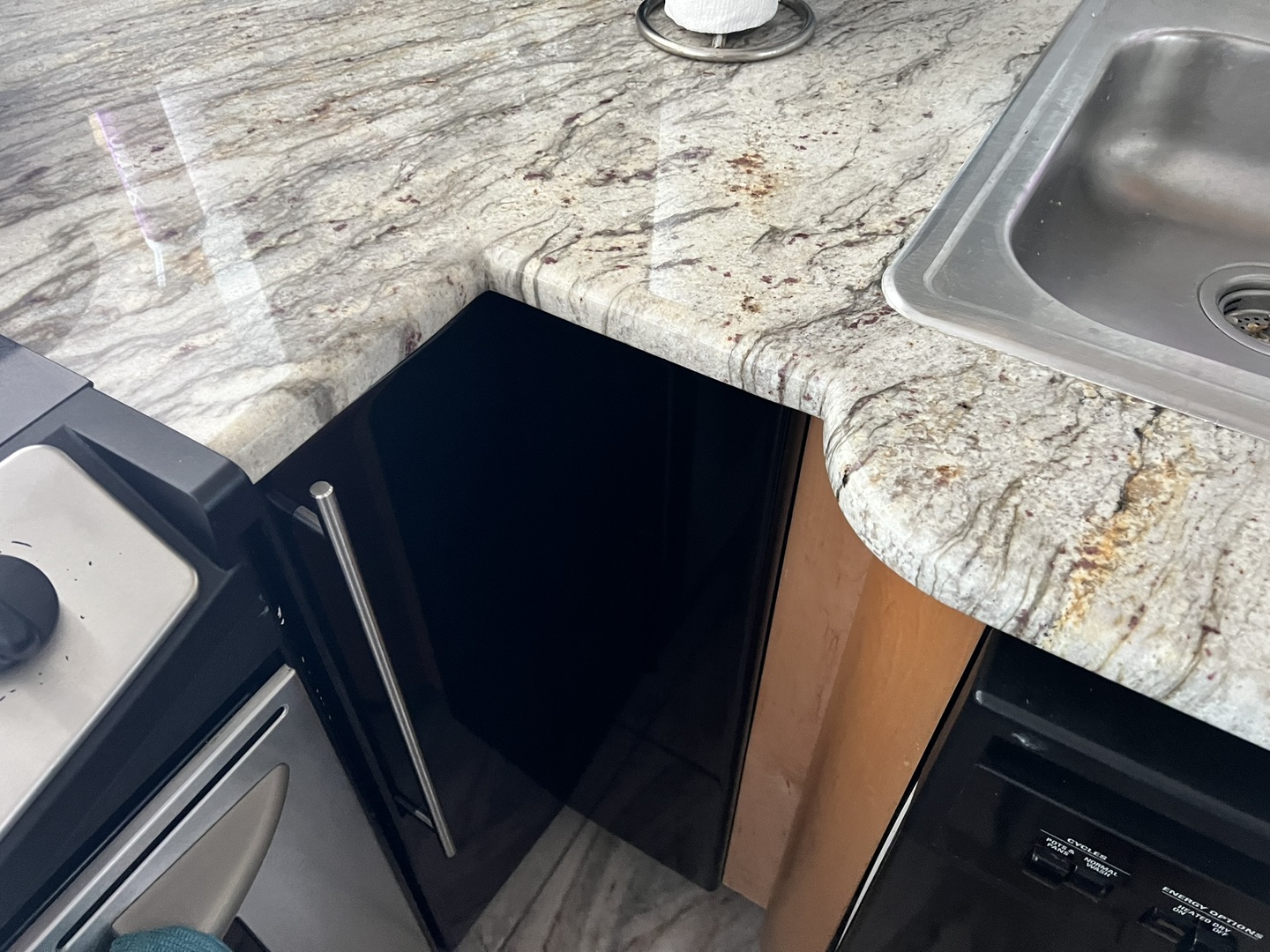 3660 N Lake Shore Drive Unit: 4007