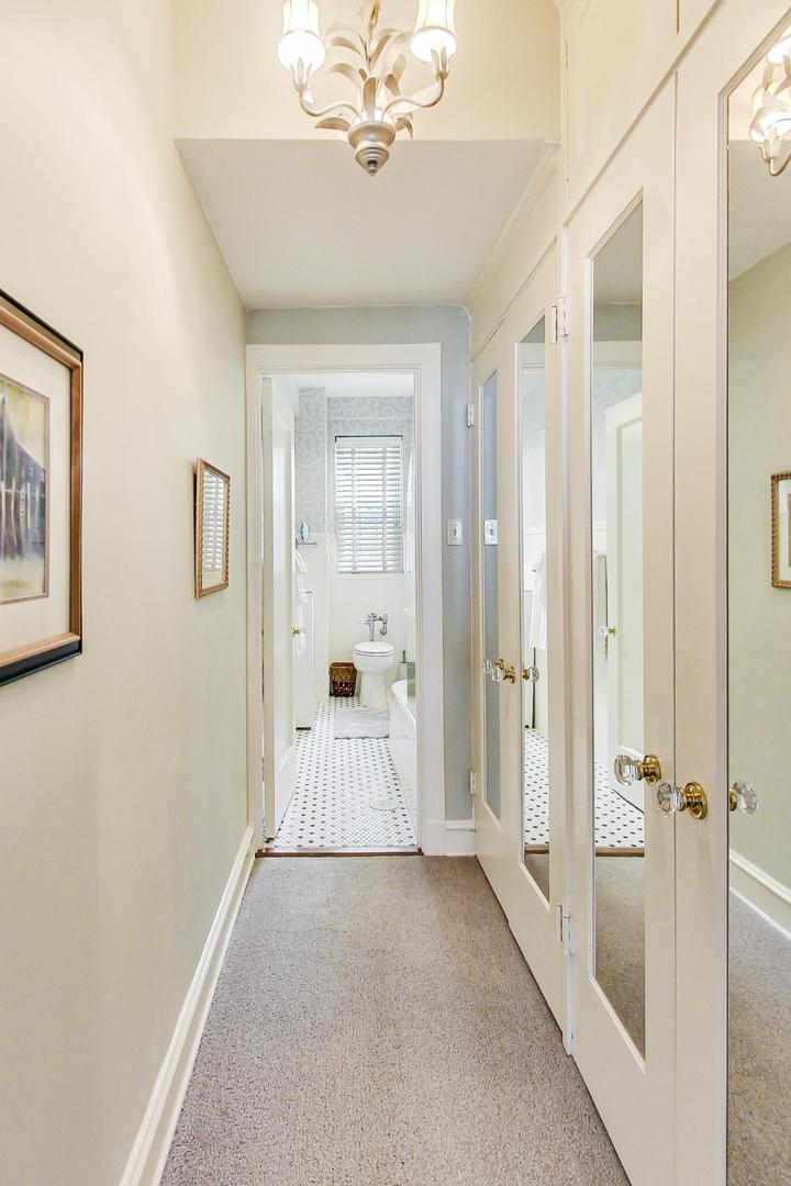 1120 N Lake Shore Drive Unit: 16B