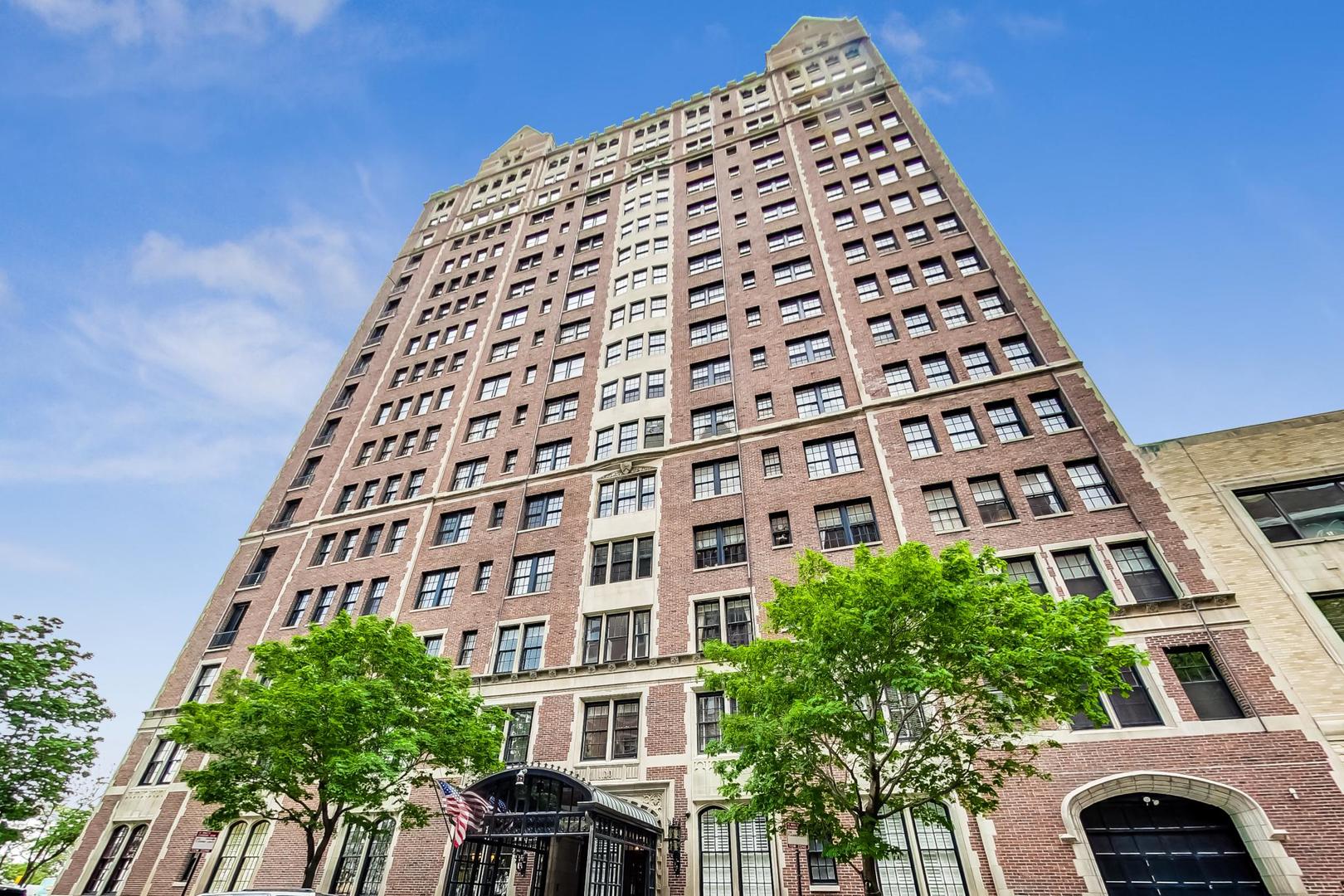 1120 N Lake Shore Drive Unit: 16B