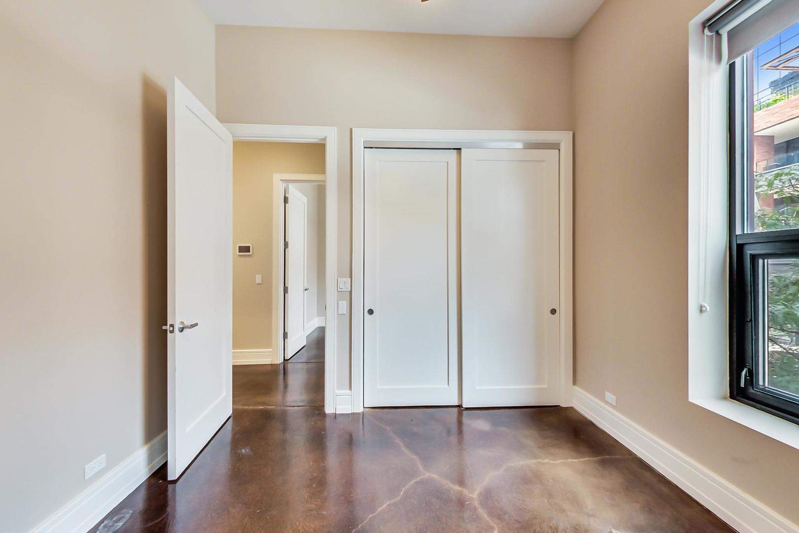 813 W Fulton Market Unit: 2