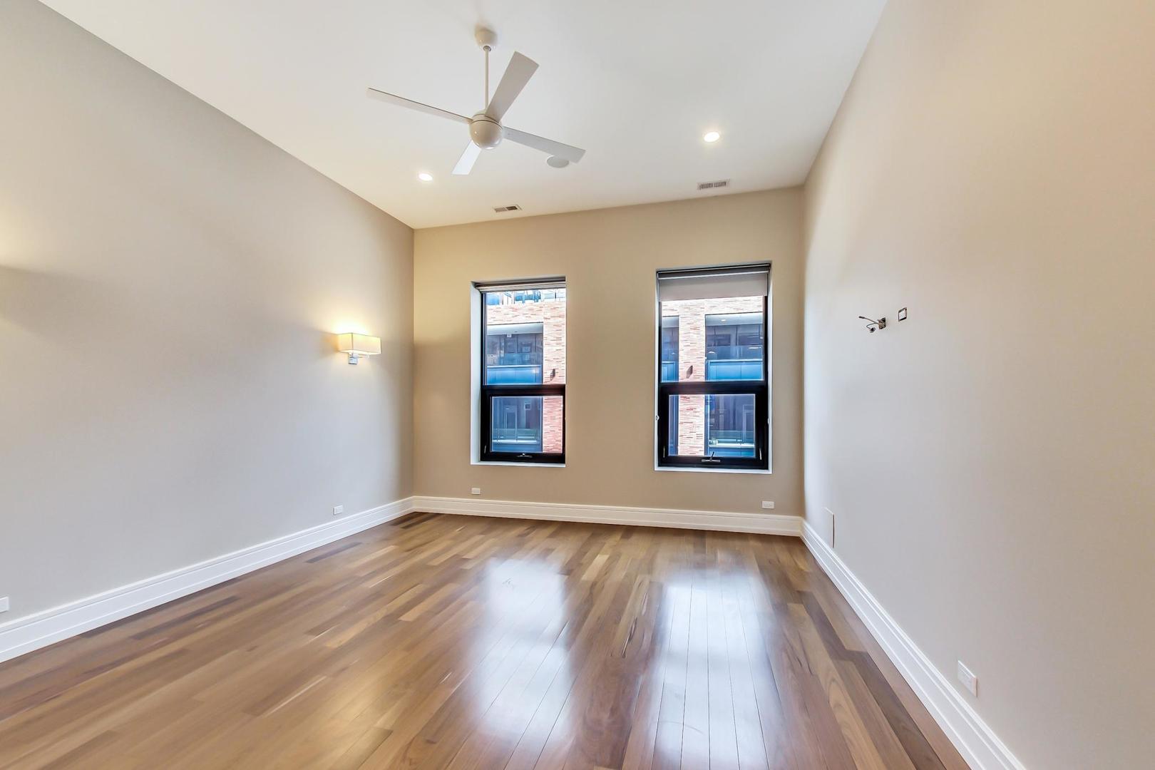 813 W Fulton Market Unit: 2