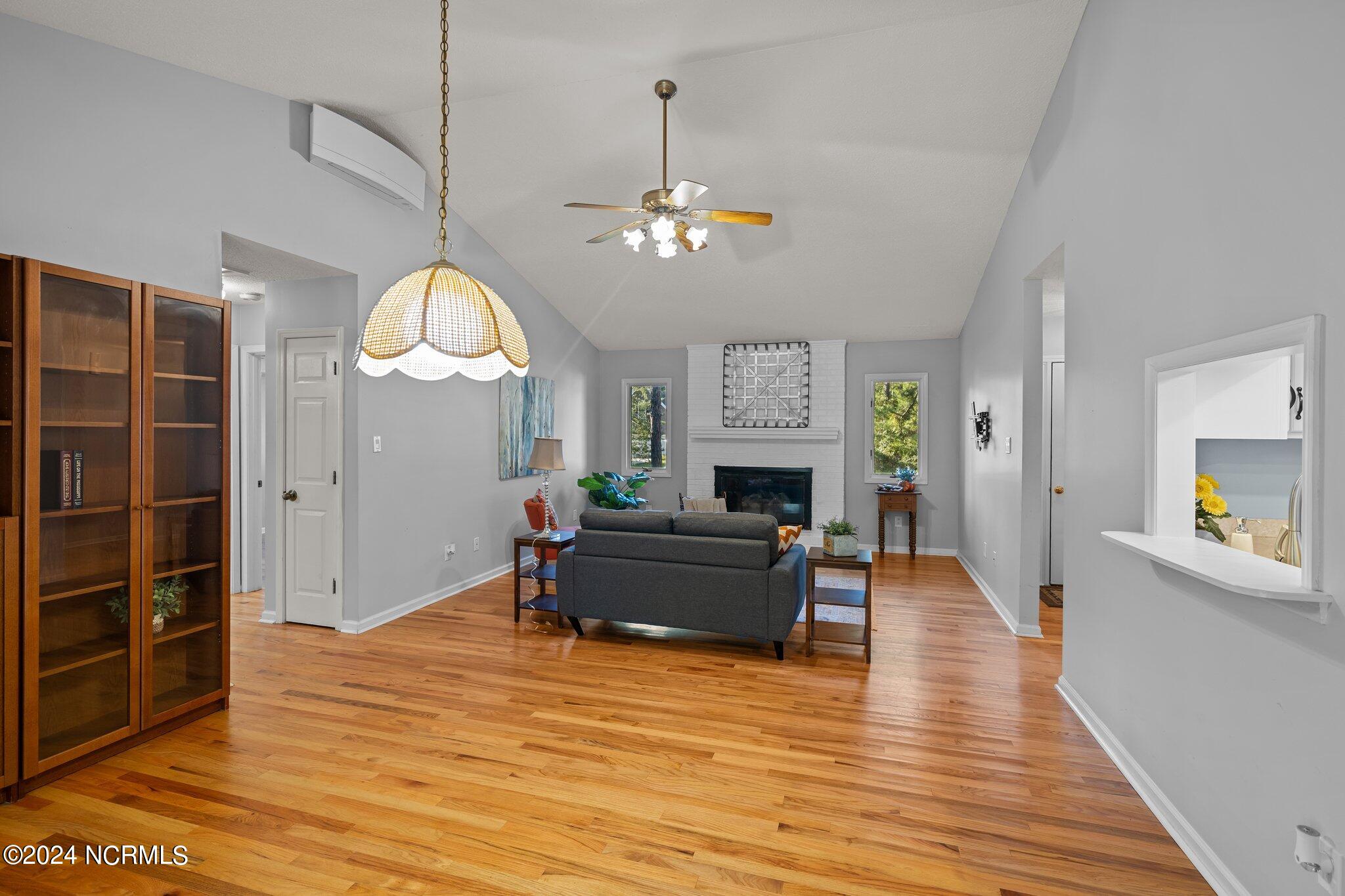 816 Helm Drive
