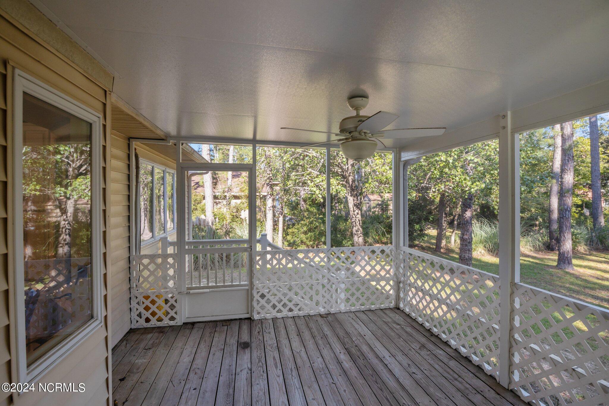 816 Helm Drive