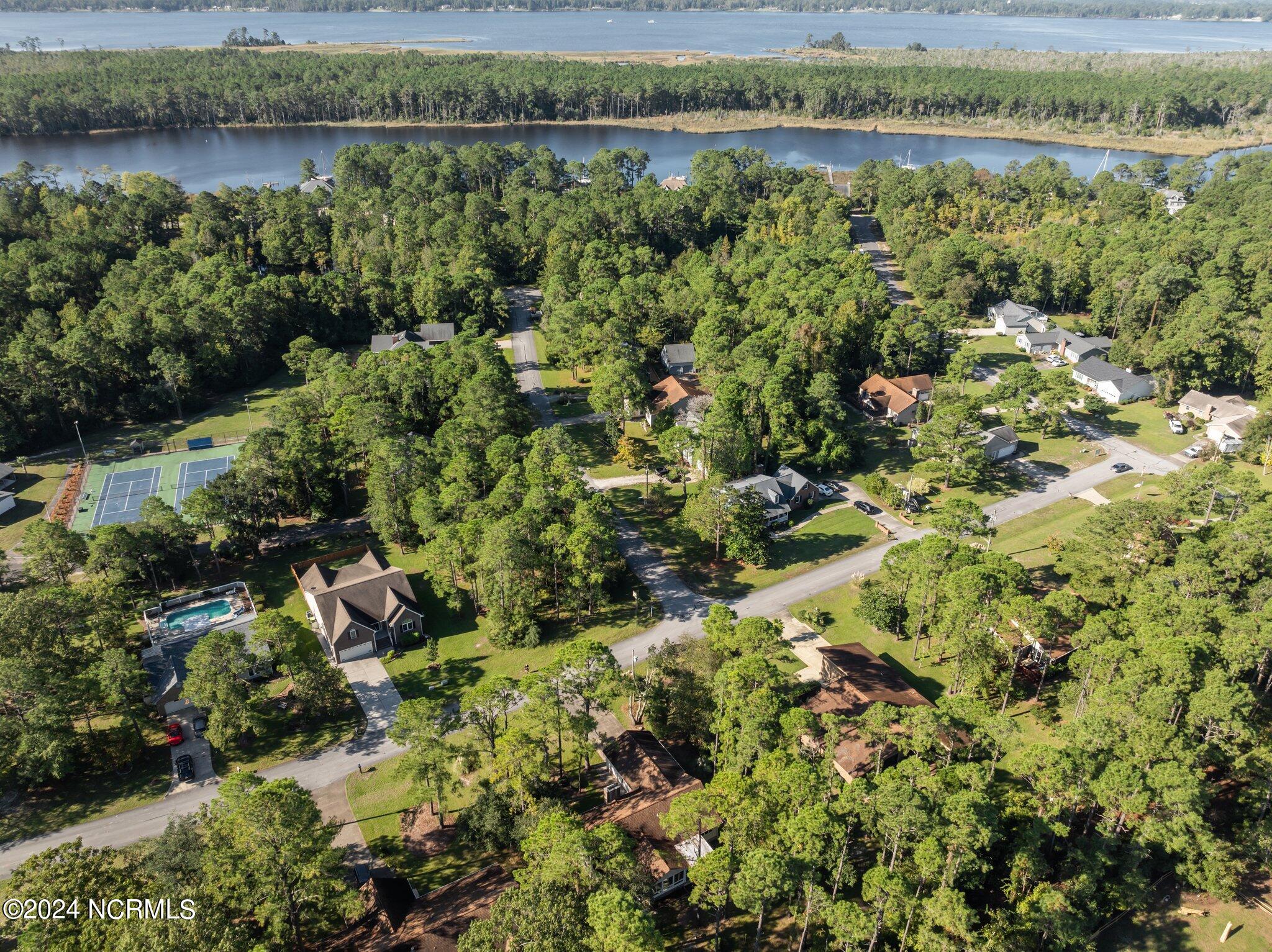 816 Helm Drive