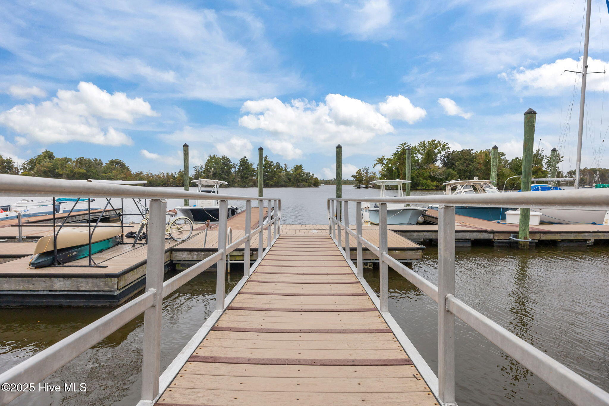 0 Water Street, Slip A10