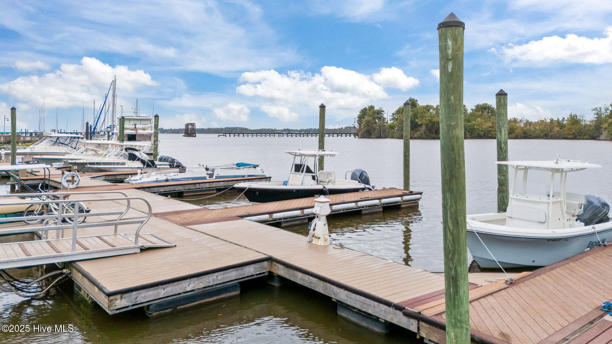 0 Water Street, Slip A10