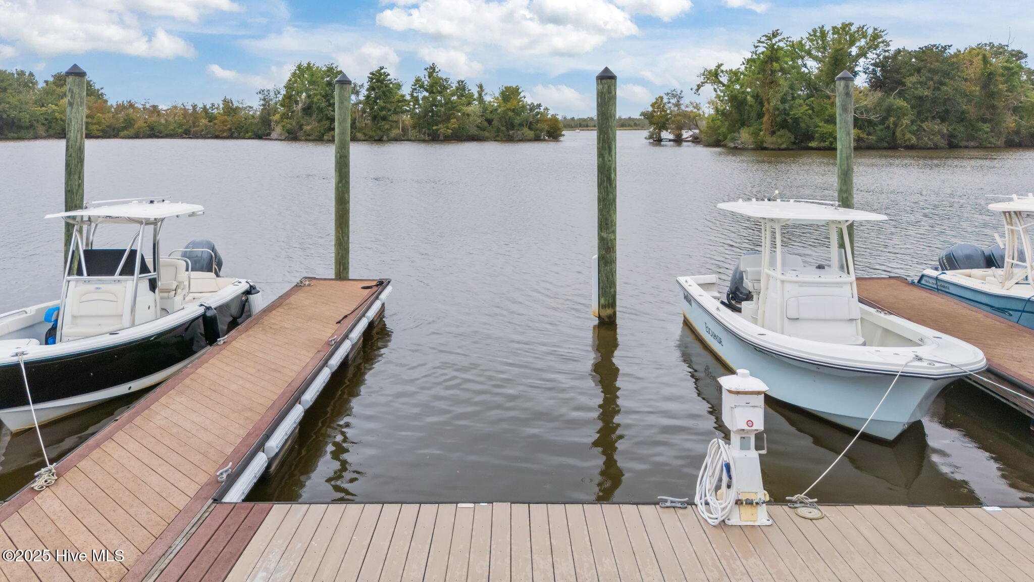 0 Water Street, Slip A10