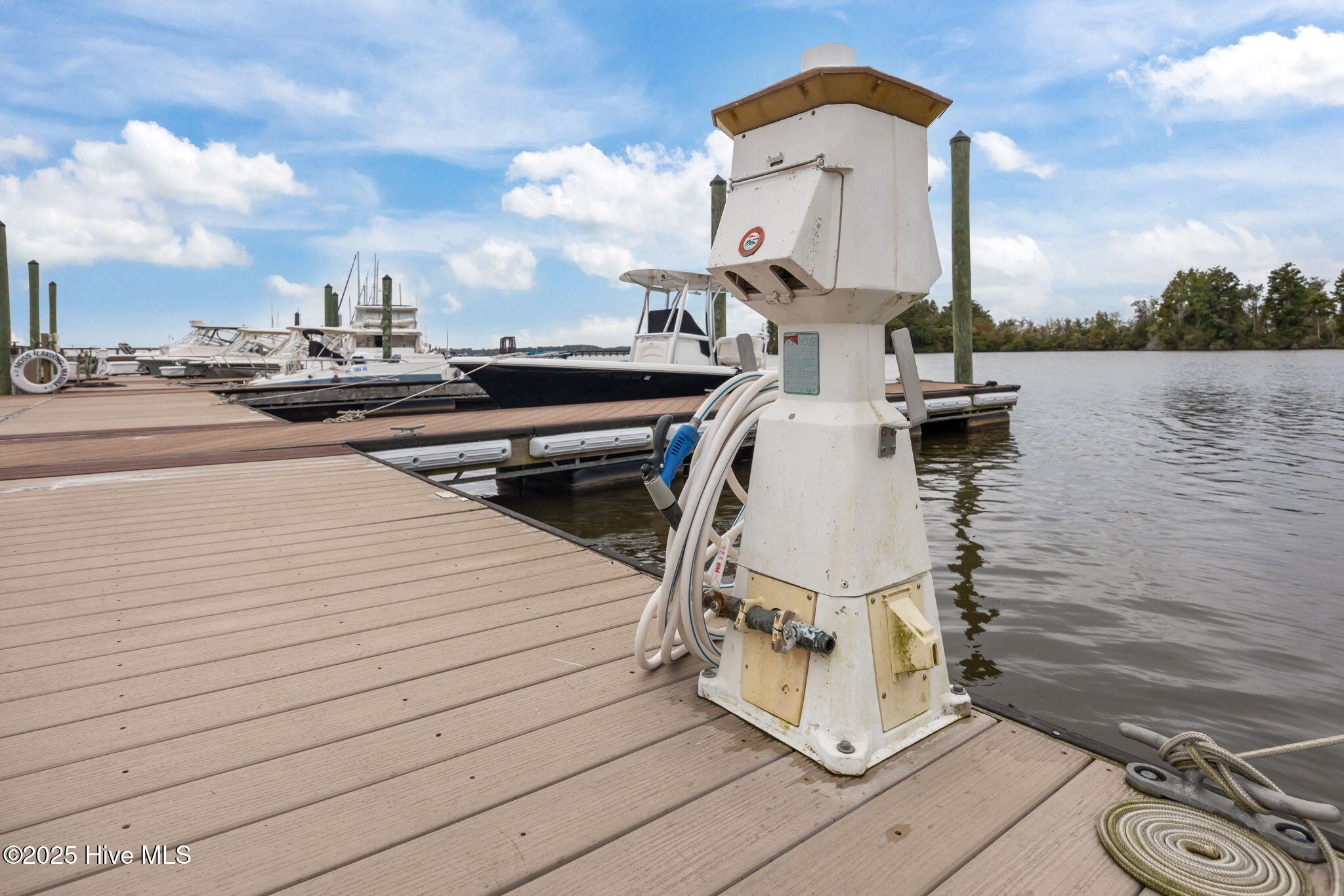 0 Water Street, Slip A10