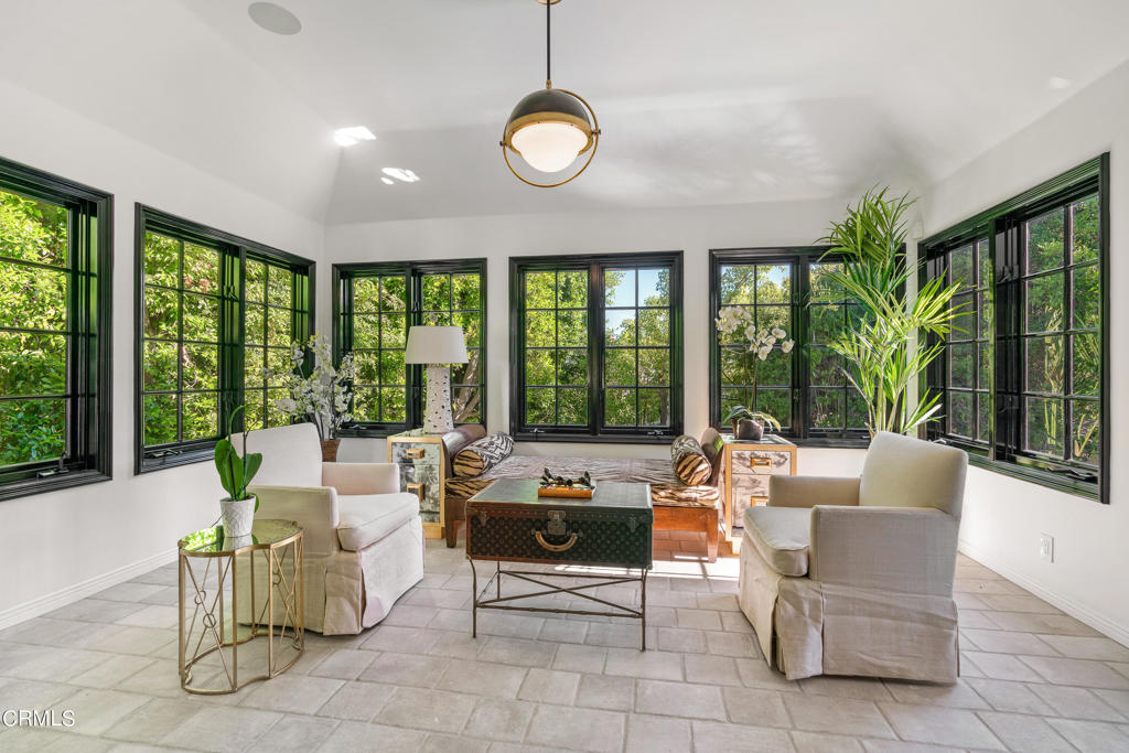 892 Huntington Garden Drive