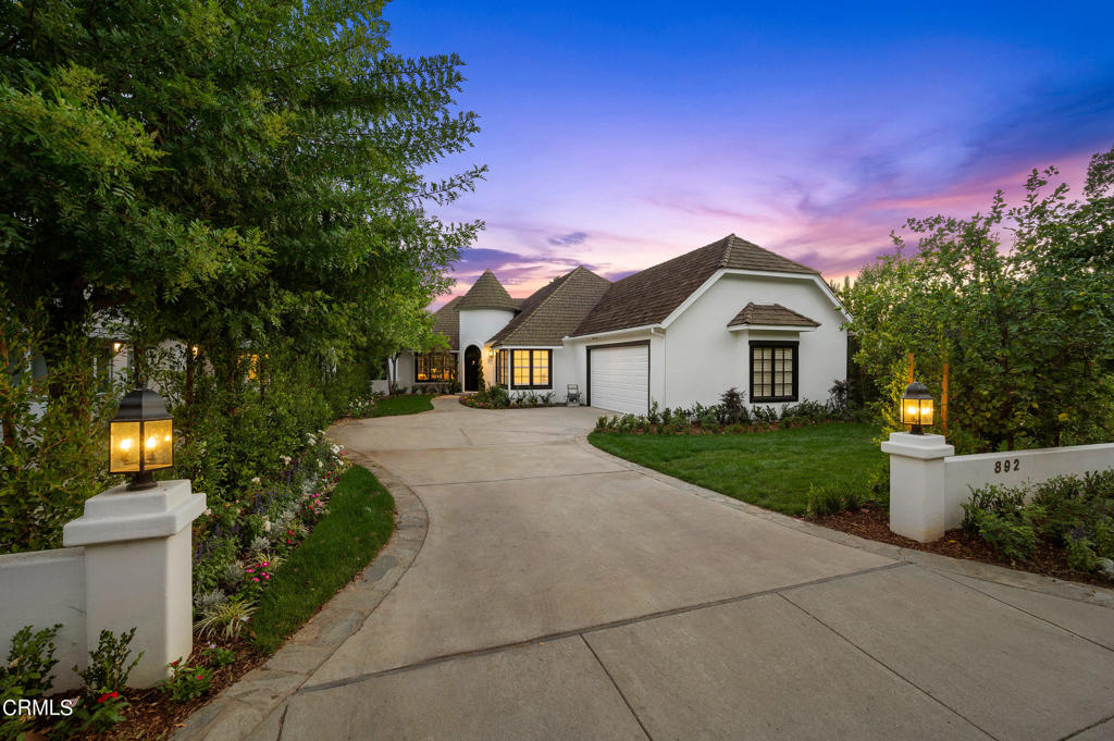 892 Huntington Garden Drive