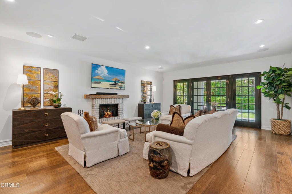892 Huntington Garden Drive