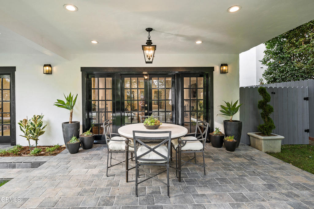 892 Huntington Garden Drive