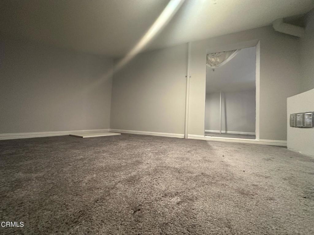 364 N Avenue 53 Unit: 9