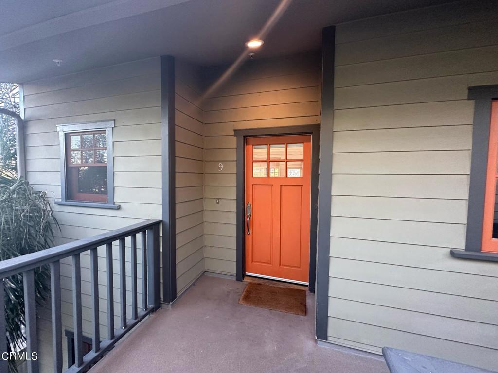 364 N Avenue 53 Unit: 9