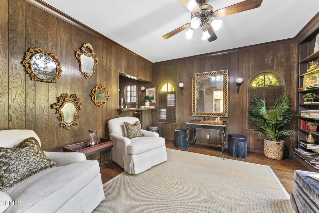 1629 S Oak Knoll Avenue