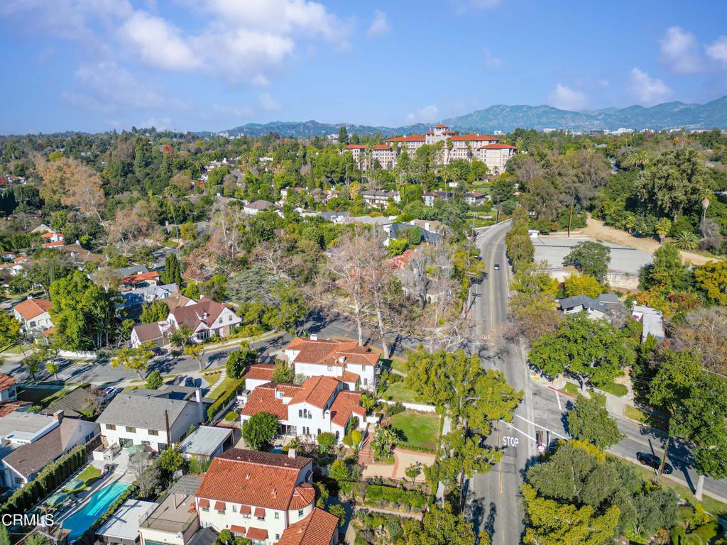 1629 S Oak Knoll Avenue