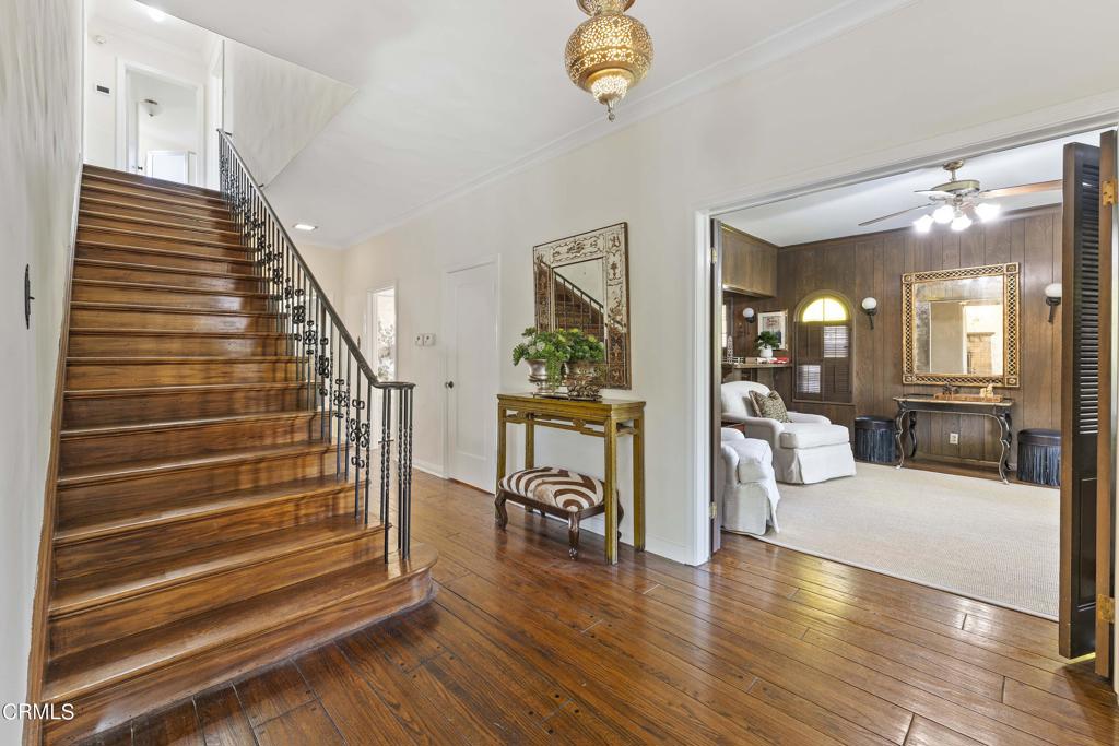 1629 S Oak Knoll Avenue