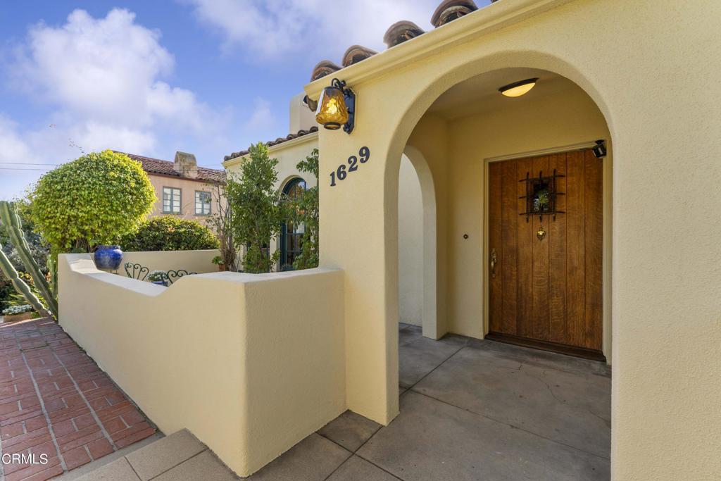 1629 S Oak Knoll Avenue