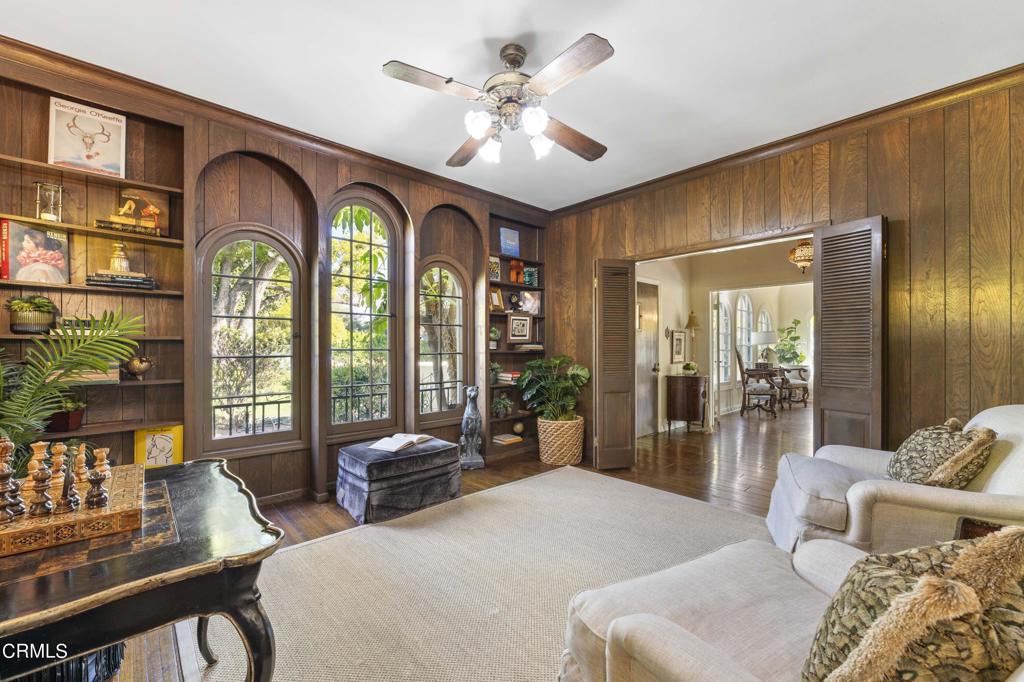 1629 S Oak Knoll Avenue