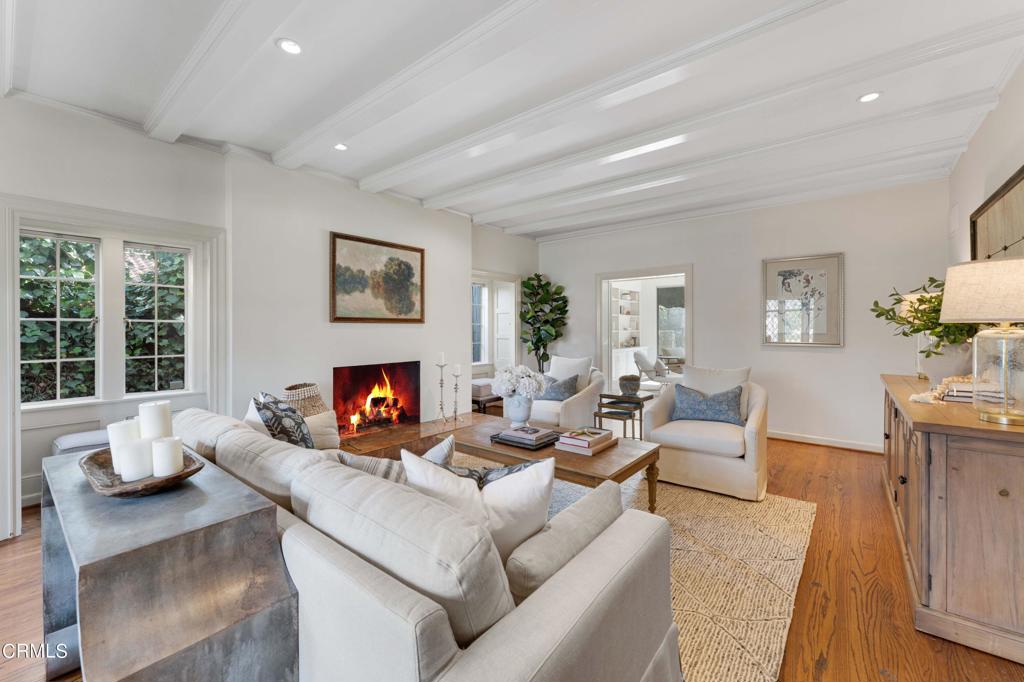 2441 S Oak Knoll Avenue