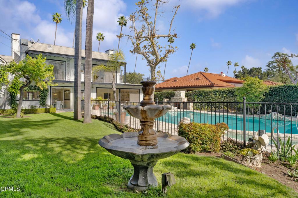 2441 S Oak Knoll Avenue