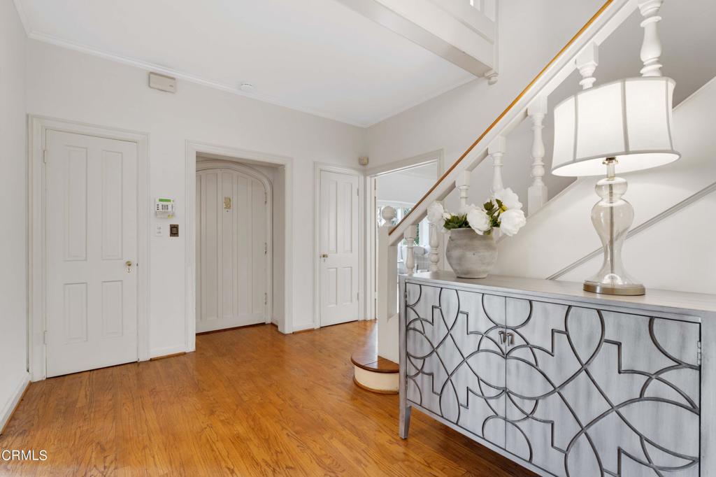 2441 S Oak Knoll Avenue