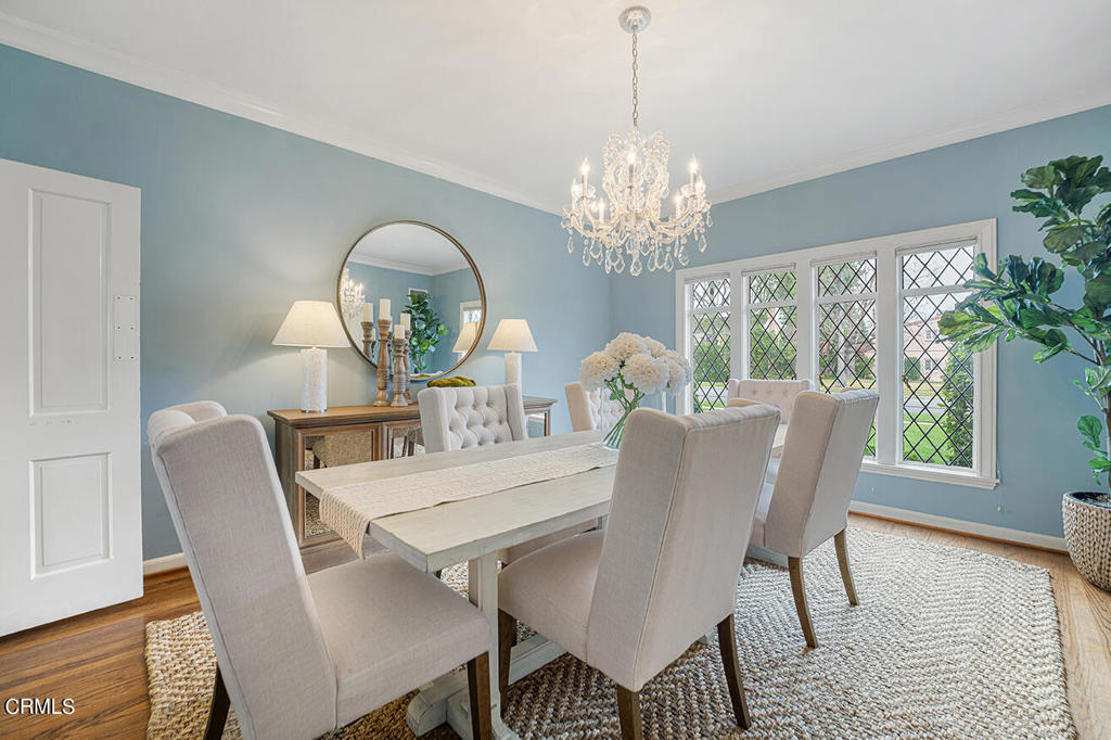 2441 S Oak Knoll Avenue