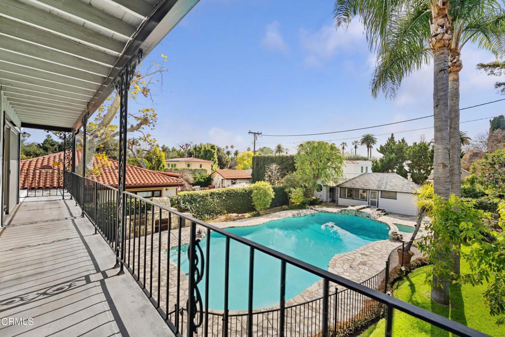 2441 S Oak Knoll Avenue