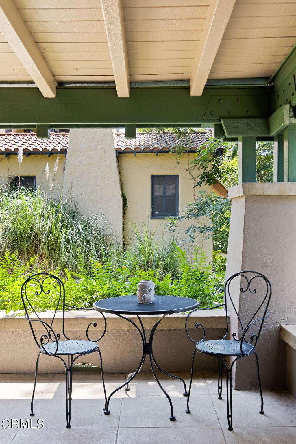 1125 E Mariposa Street