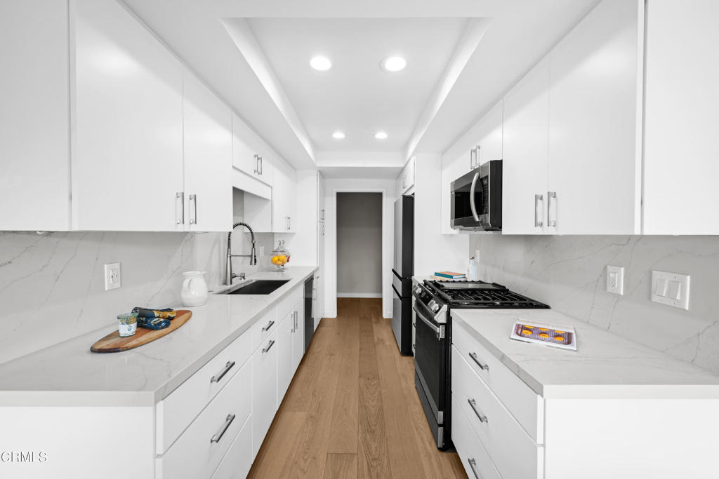 266 S Madison Avenue 210