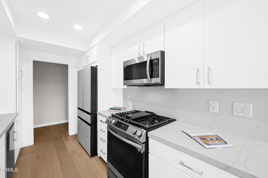 266 S Madison Avenue 210