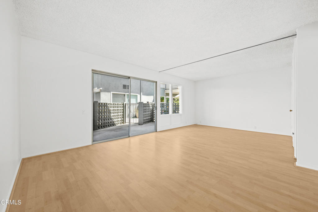 1520 Spruce Street 7