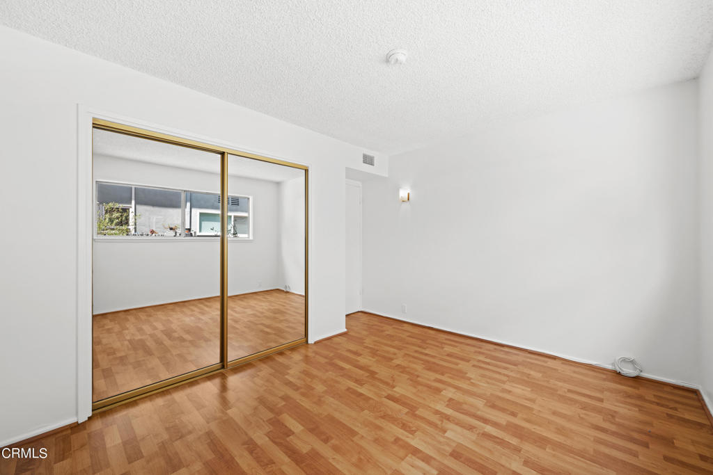 1520 Spruce Street 7