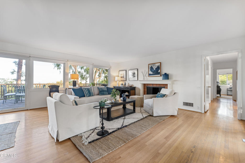 1361 Inverness Drive