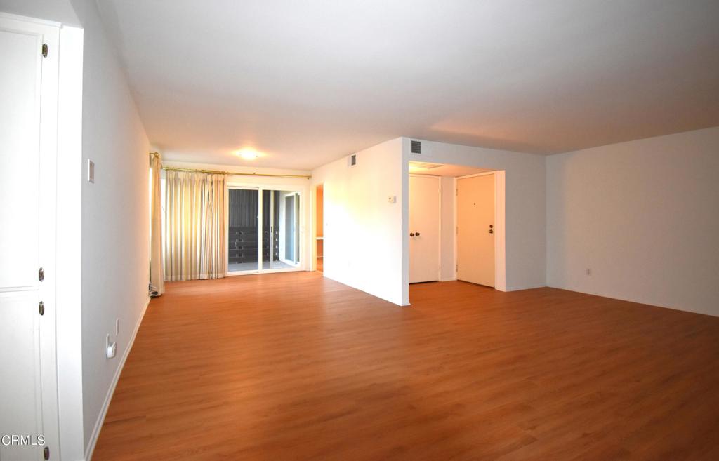 1700 Mission Street 12