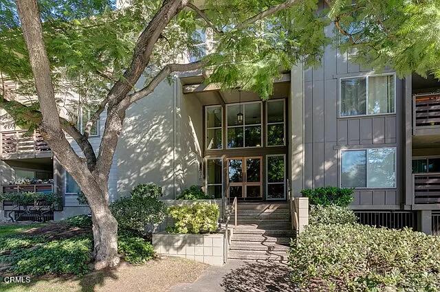 1700 Mission Street 12