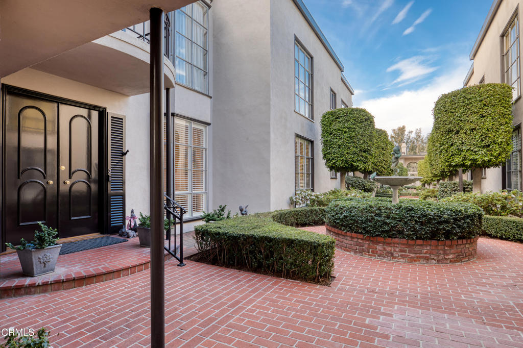 535 S Orange Grove Boulevard 2